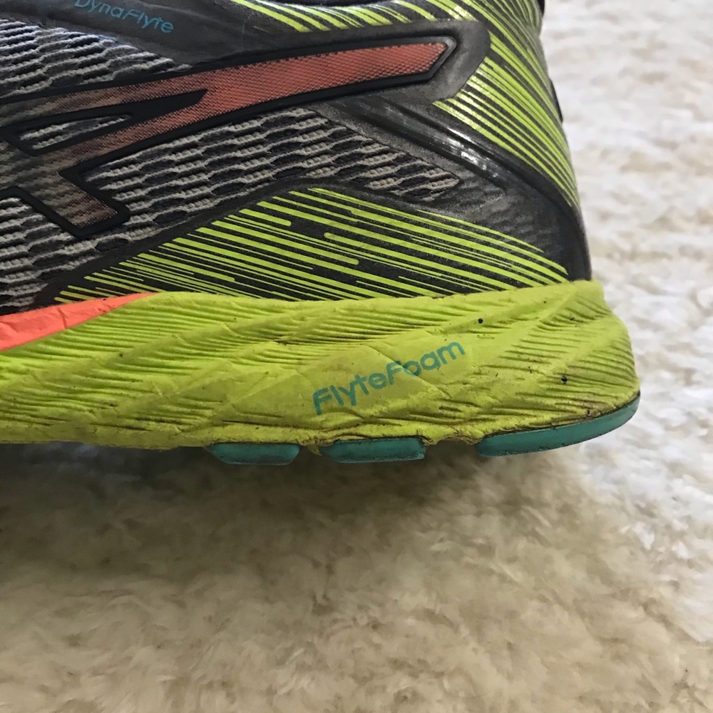 DynaFlight ASICS - Picture 7 of 10
